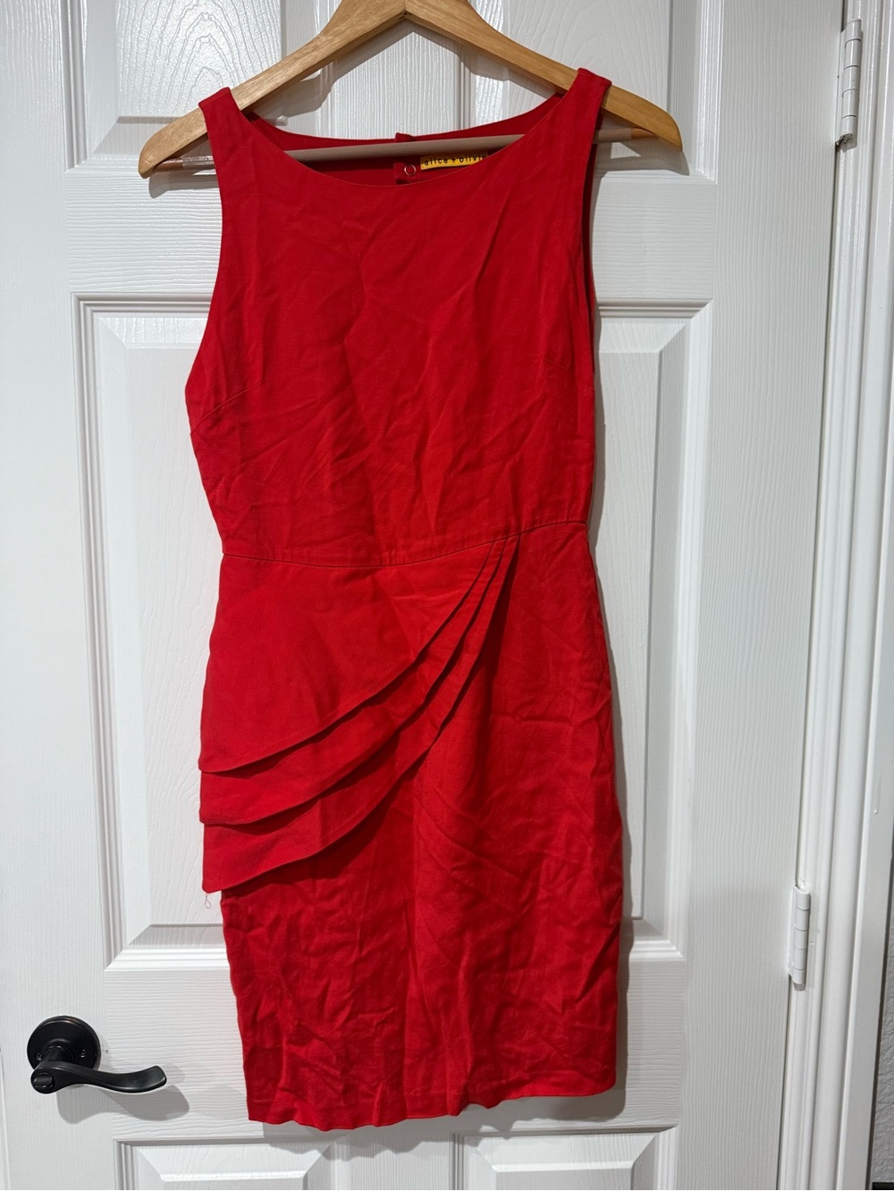 Alice + Olivia Red Sleeveless Pleated Sheath Dress size M